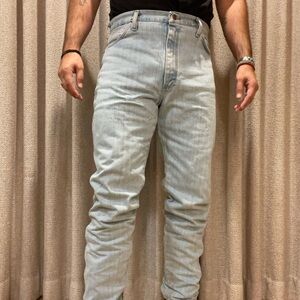 Wrangler Men's Light Blue Slim Straight Jeans